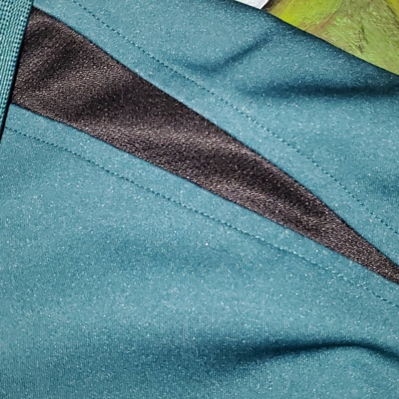 NFL team Apparel Philadelphia Eagles polo - Picture 5 of 8